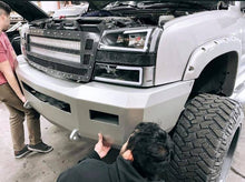 Load image into Gallery viewer, 2003-2007 Chevy 2500/3500 SS Series Front Bumper