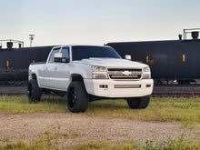 Load image into Gallery viewer, 2003-2007 Chevy 2500/3500 SS Series Front Bumper
