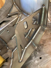 Load image into Gallery viewer, 2003-2007 Chevy 2500/3500 SS Series Front Bumper