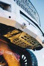 Load image into Gallery viewer, 2015-2019 GMC 2500/3500 SS Series Front Bumper